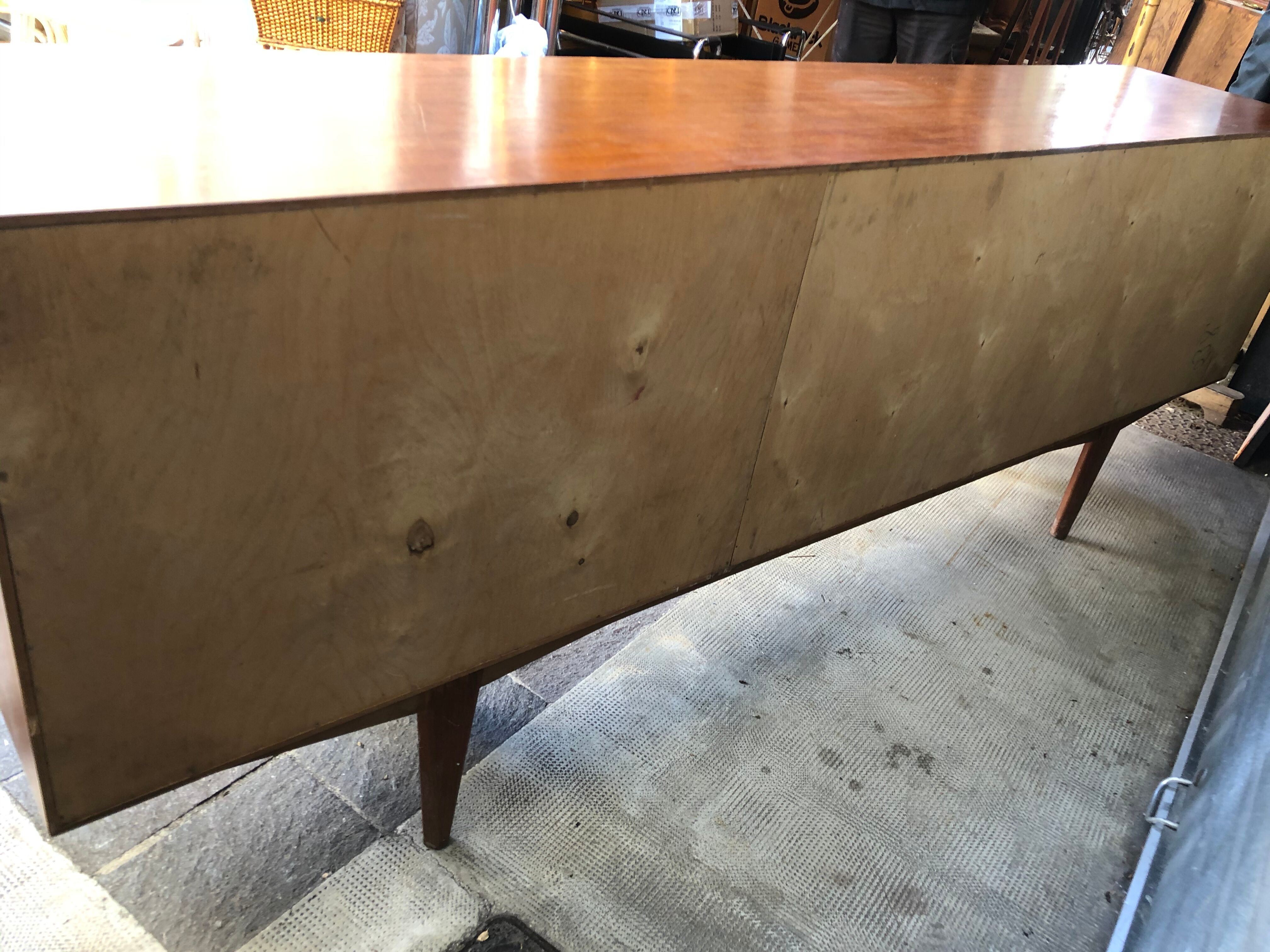 Scandinavian tea shirting 4-door and 5 1960s drawers