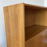 Secretary compass feet