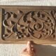 Paire de fronton, bas relief en bois sculpté