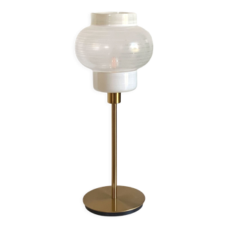 Lampe à poser avec un abat-jour ancien en verre, style années 70