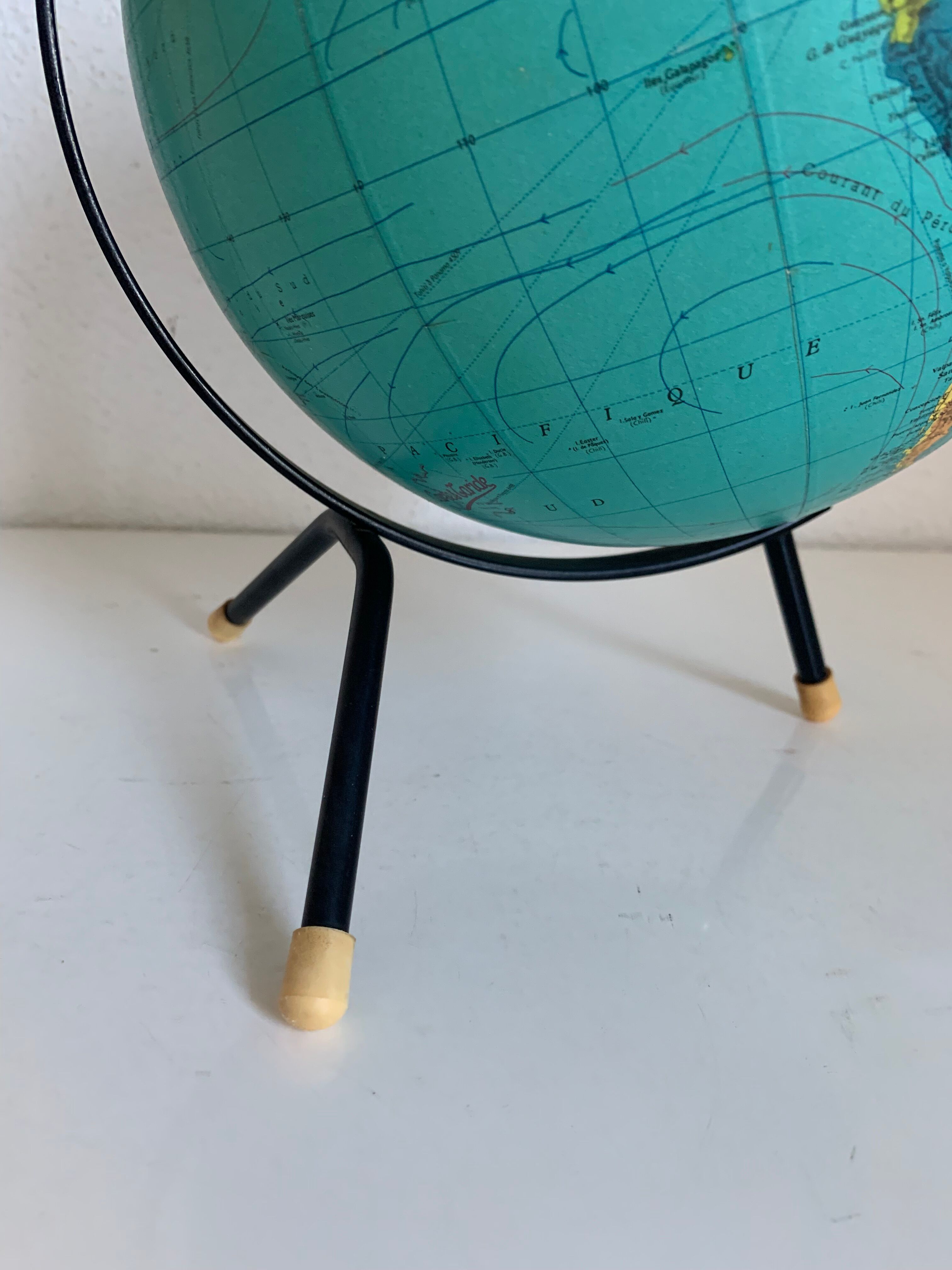 Globe terrestre vintage 1969 Taride tripode mappemonde - 27 cm