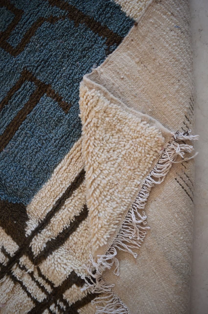 Moroccan berber carpet 260x150cm