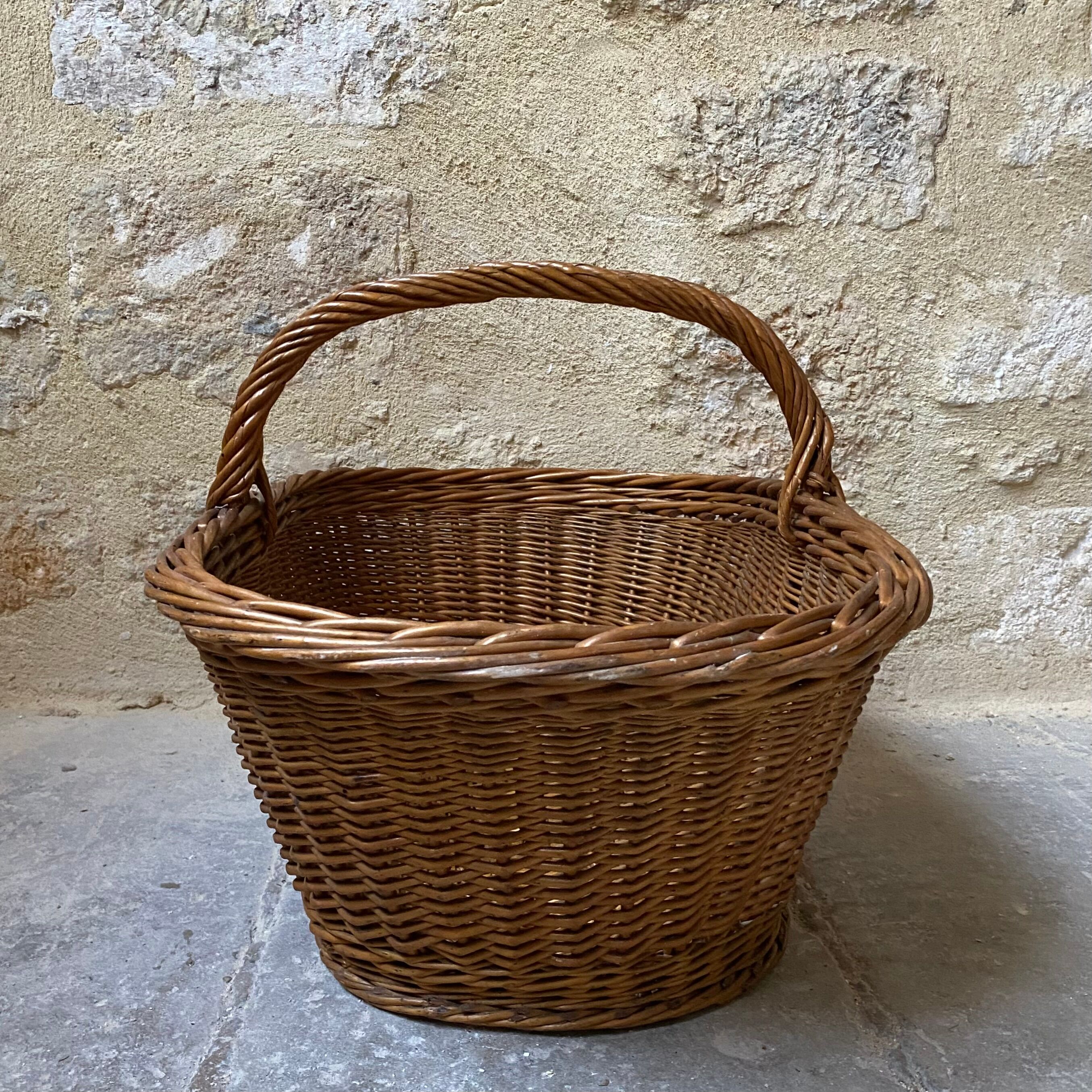 Wicker basket