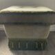 Pouf, ottoman XL vintage en velours vert à franges
