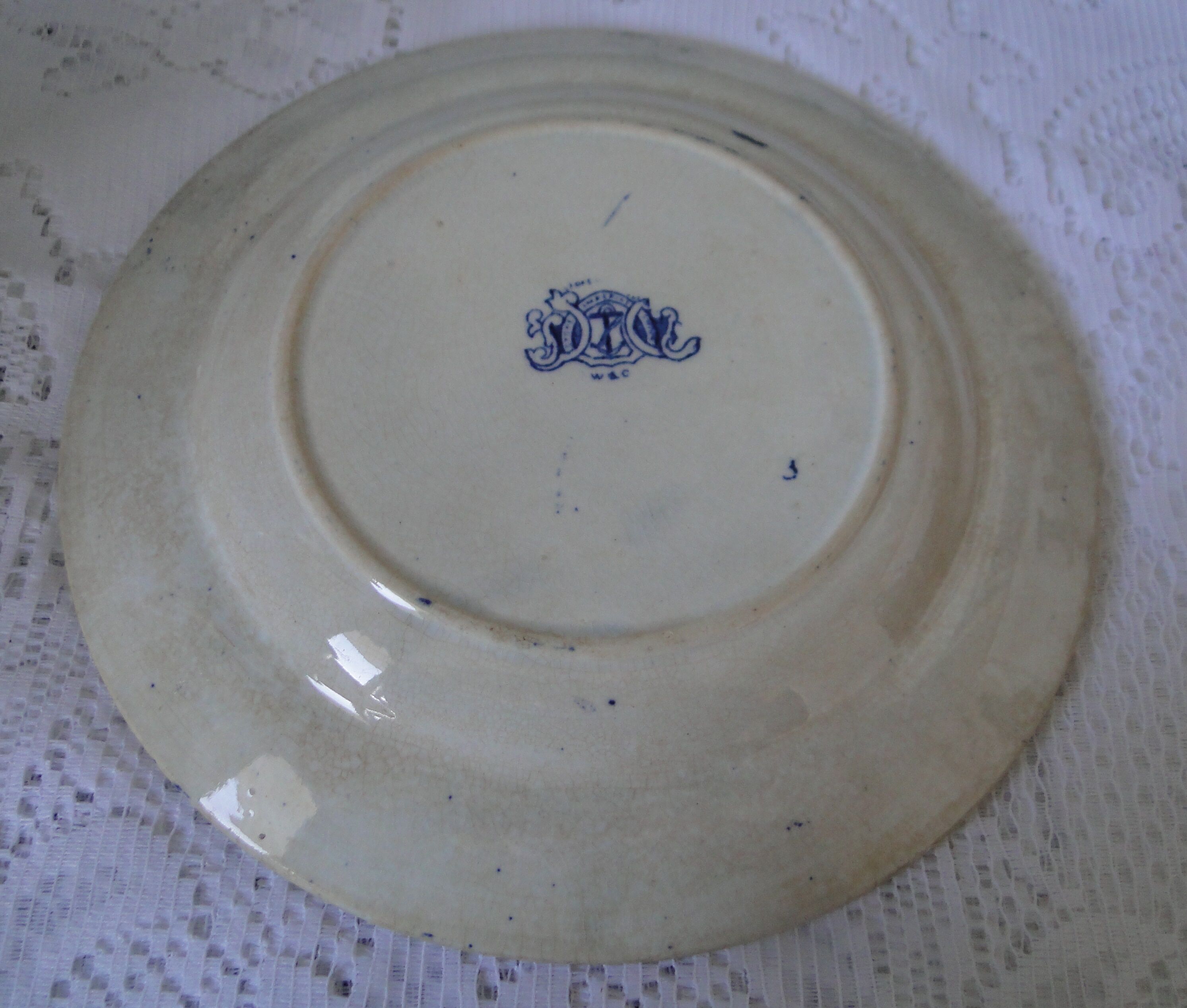 PLATE OLD CHINESE LANDSCAPE STAMPED ON THE BACK IMPERIAL STONE ENGLAND