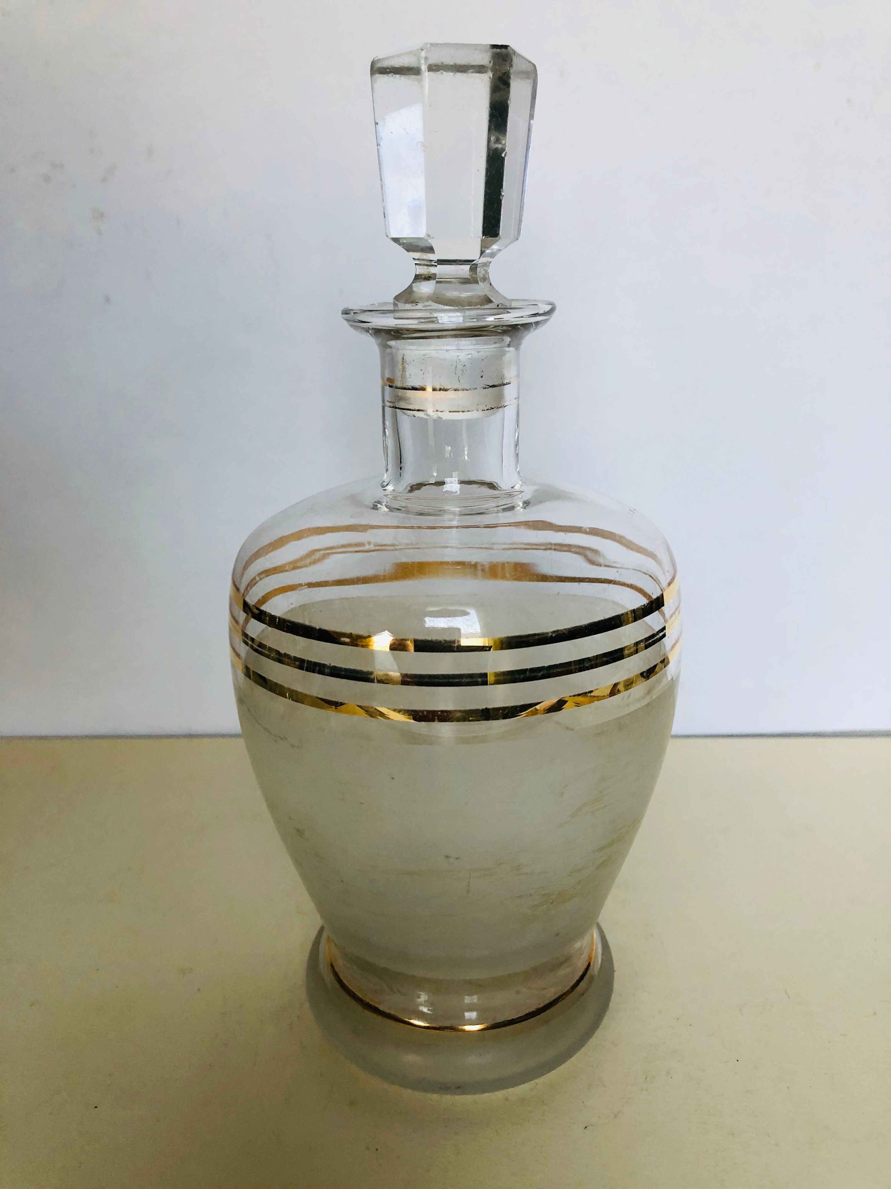 Vintage liquor service