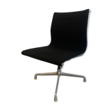 Charles & Ray Eames swivel chair mod EA106 Herman miller