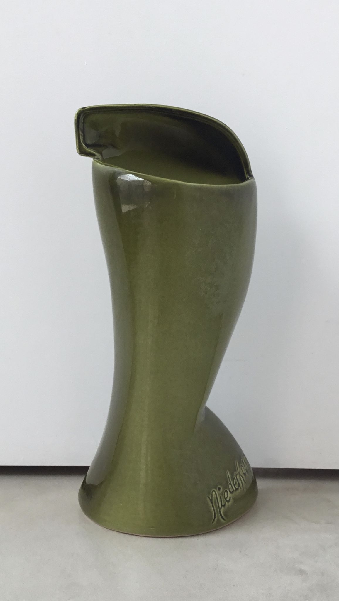 Cubist vase niederkorn,woman's head,  limited edition 1920