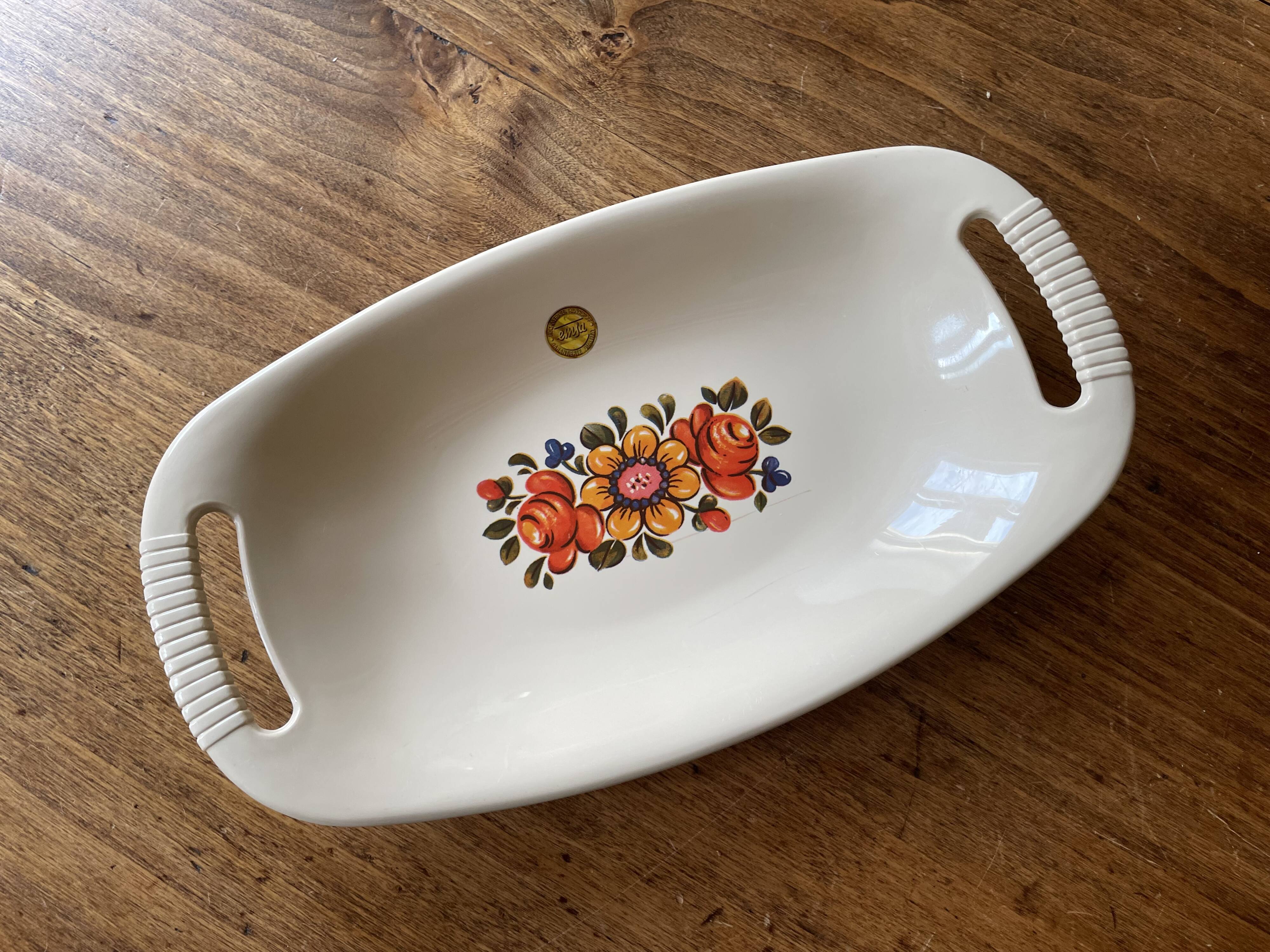 Fruit dish or bread basket, vintage, retro