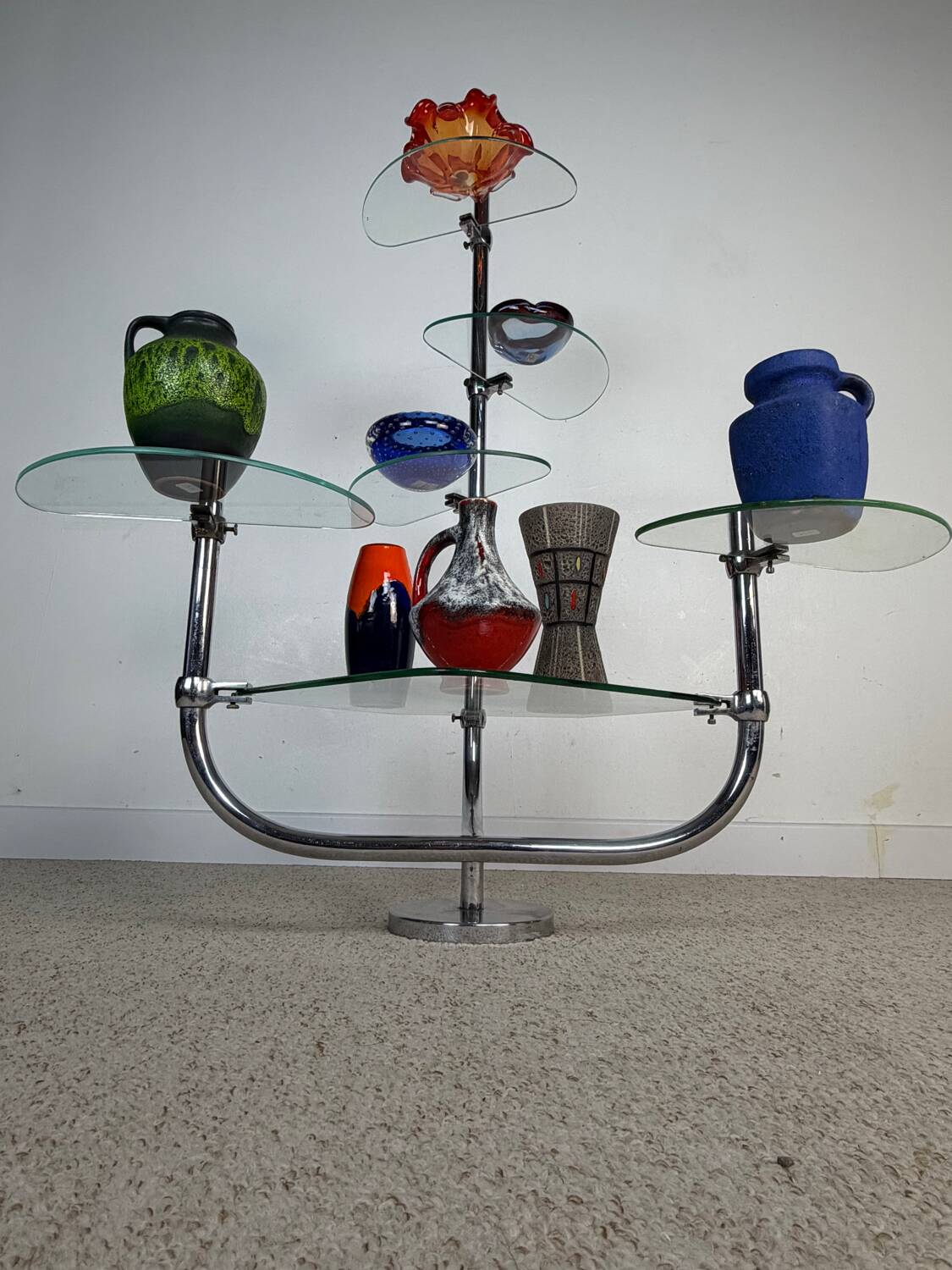 Art Deco shelf in glass and chrome metal