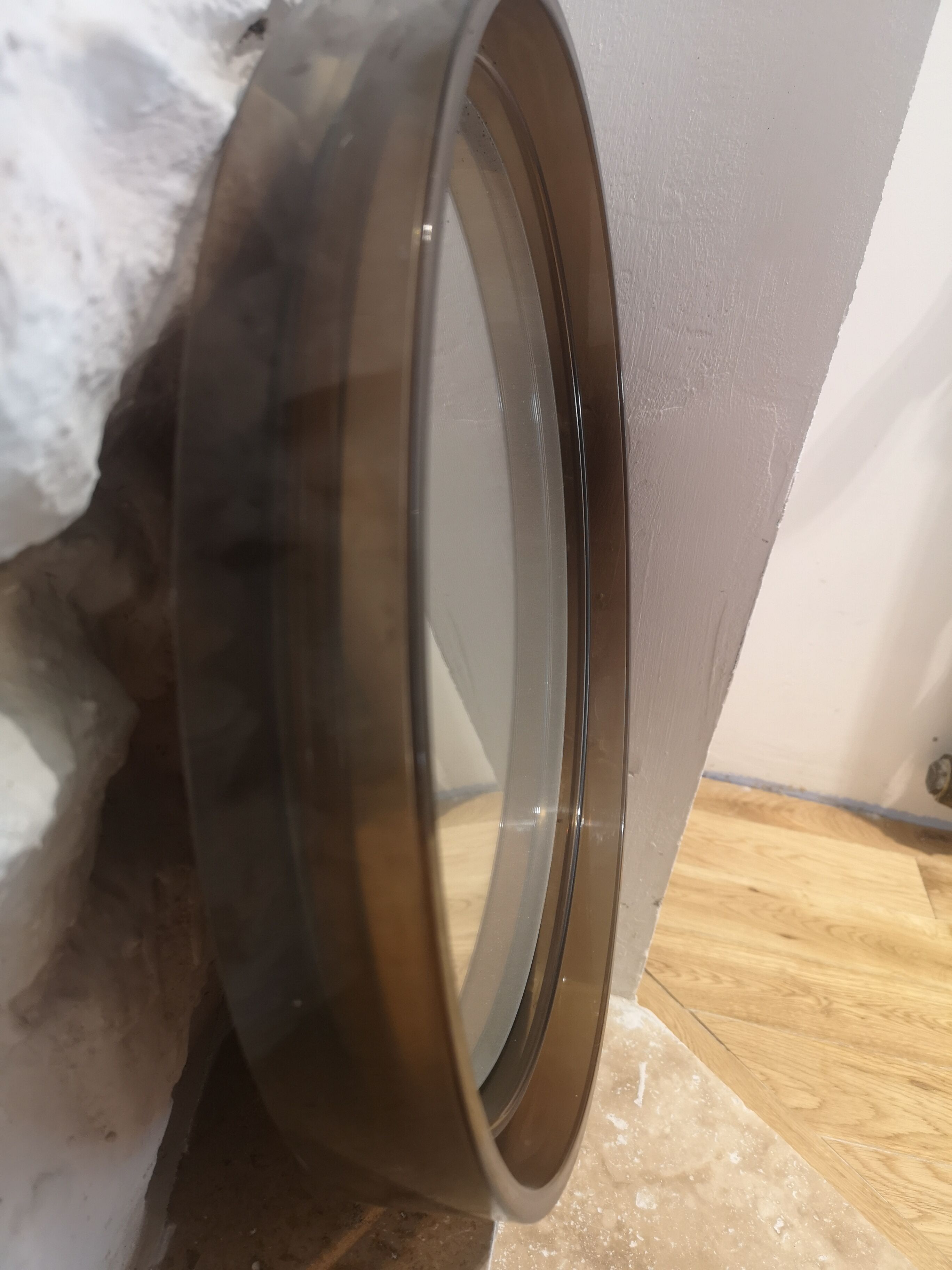 Mirror year 70