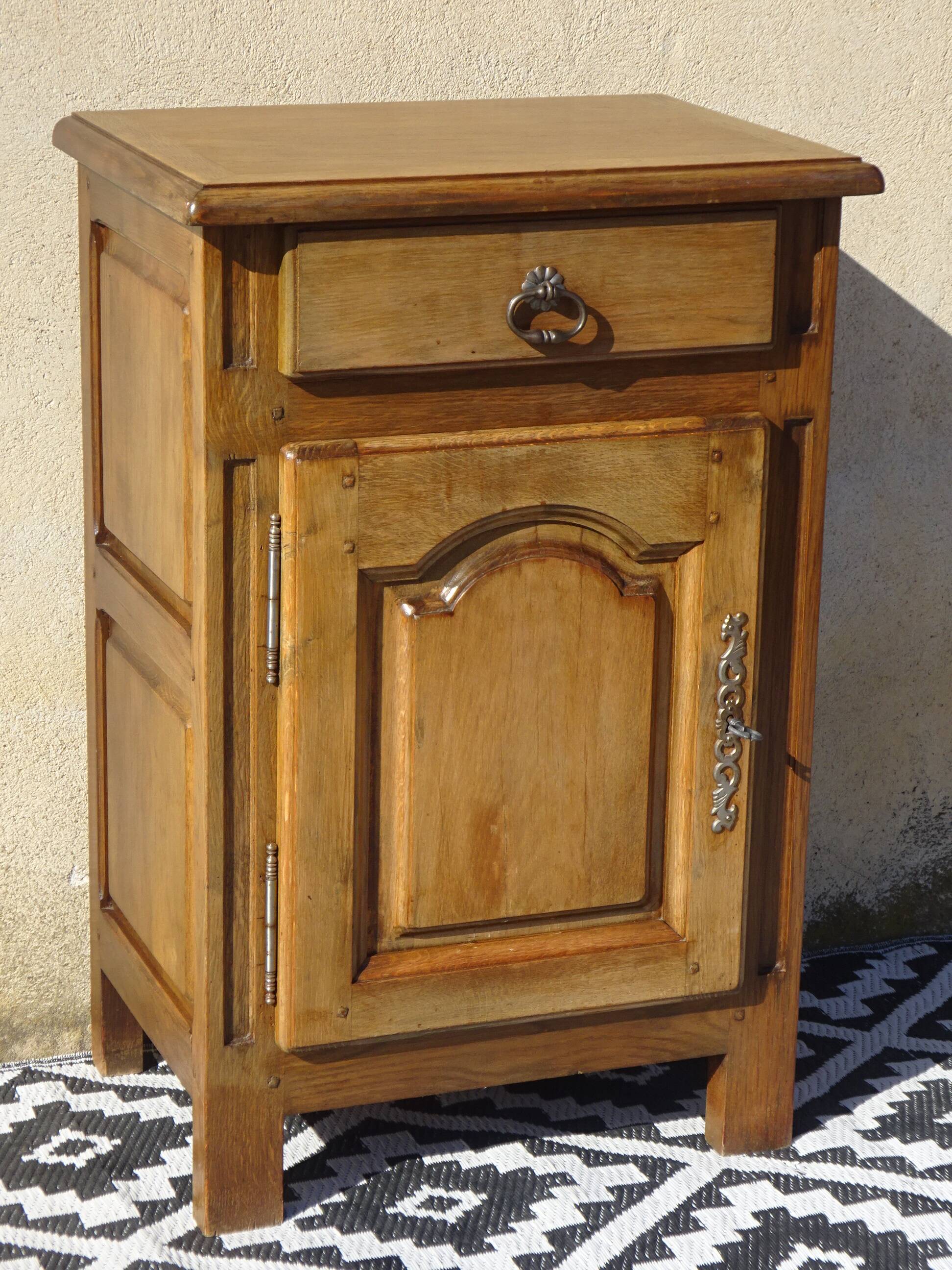 Solid oak confiturer