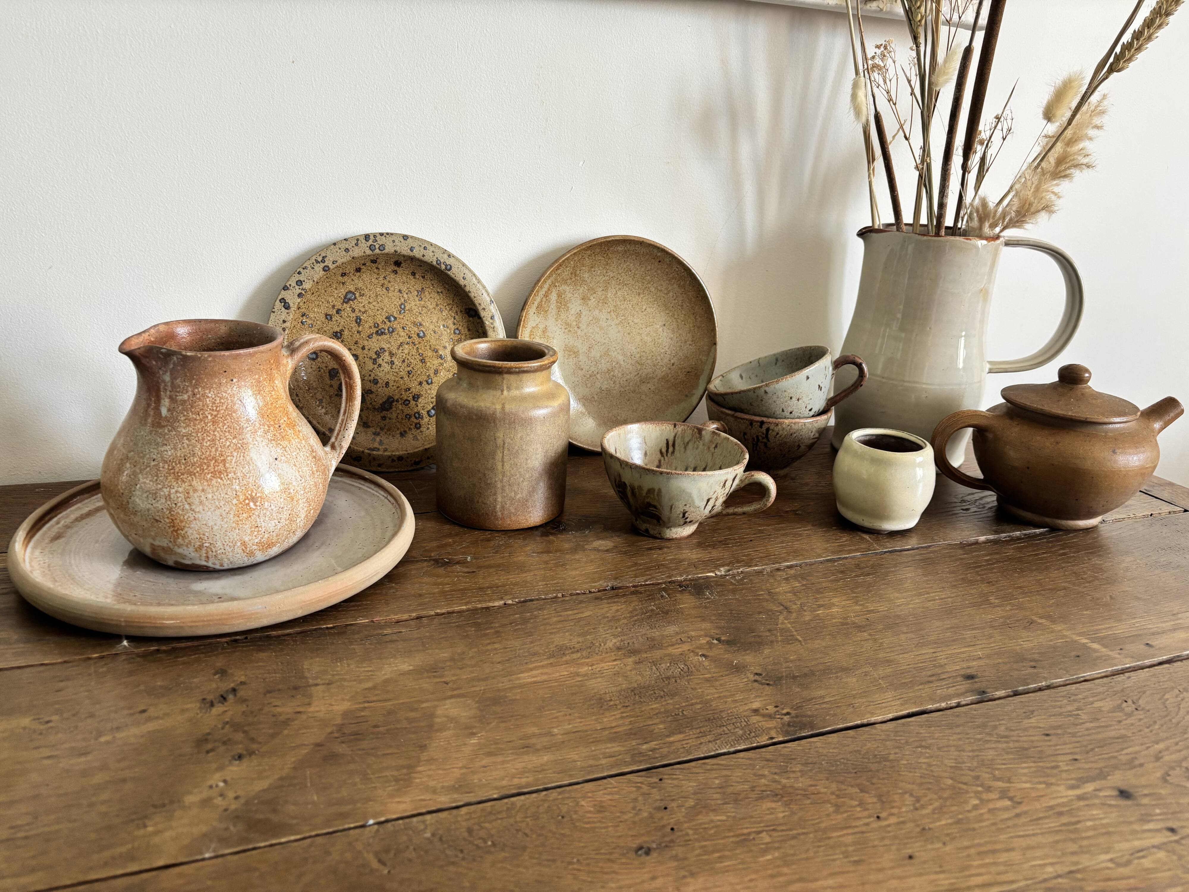 Set of French artisanal stoneware ceramics – 1960s