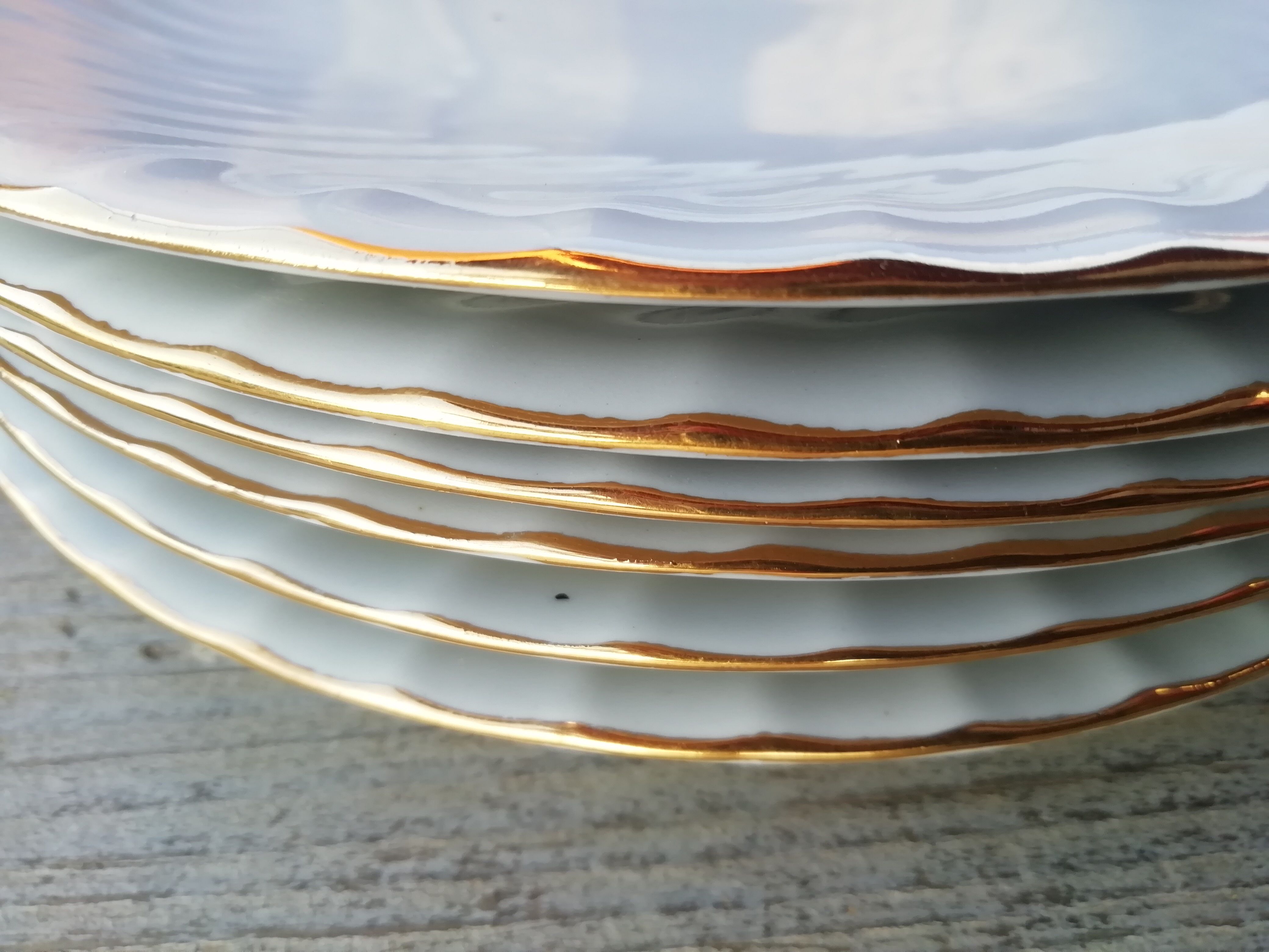 Lot of flat plates white porcelain