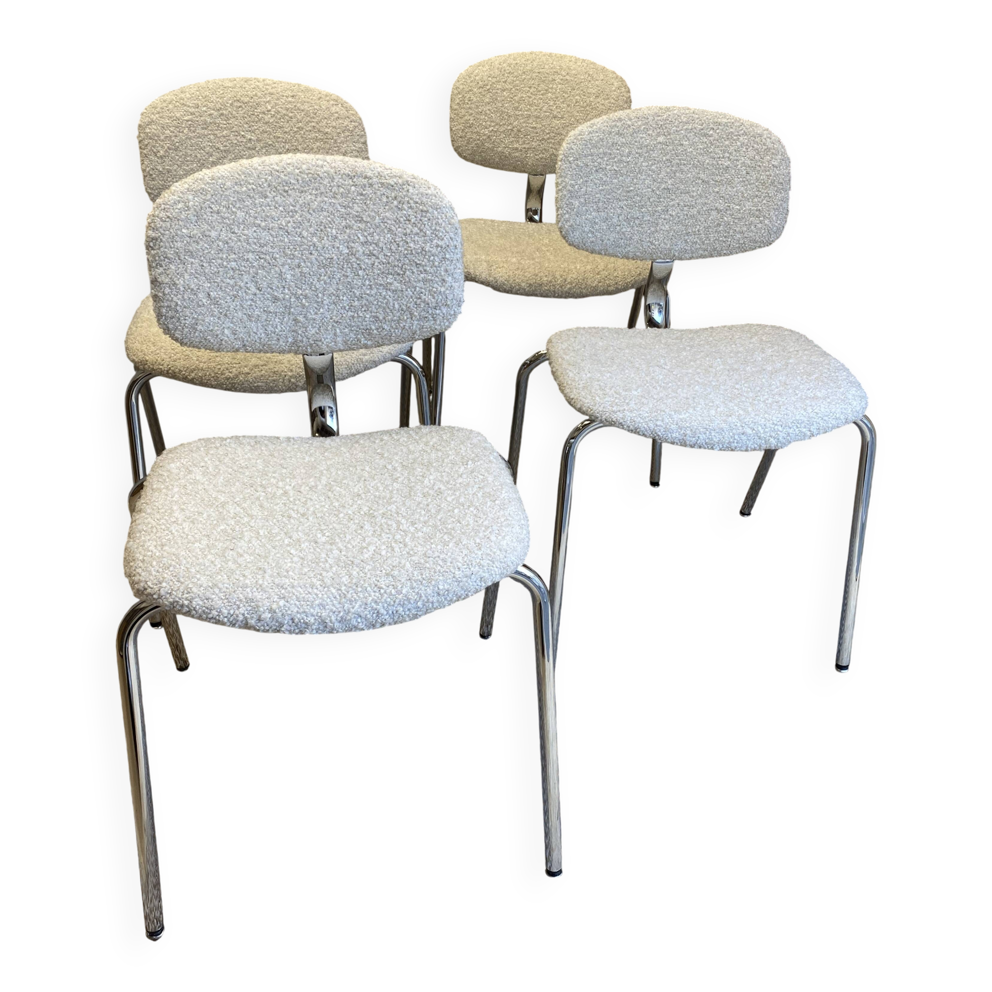 Ensemble de 4 chaises Pierre Paulin – Entièrement restaurées .