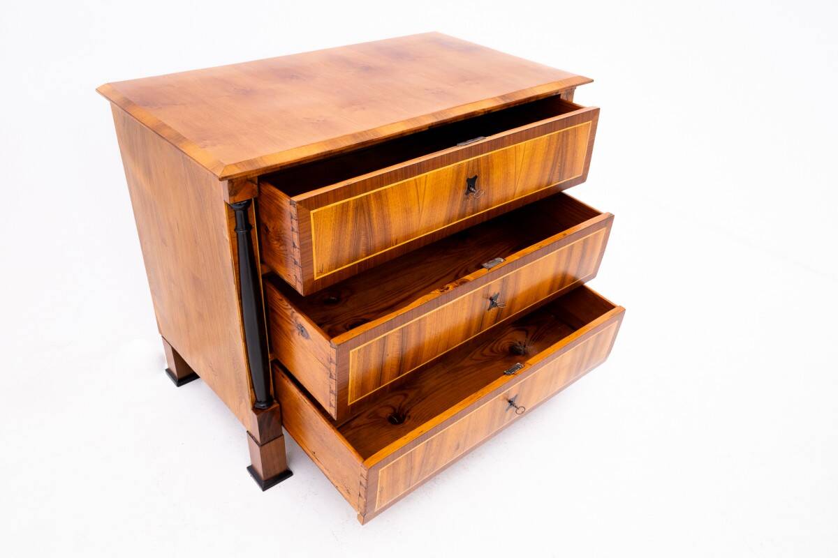 Antique chest of drawers, Northern Europe, around 1850. After renovation.