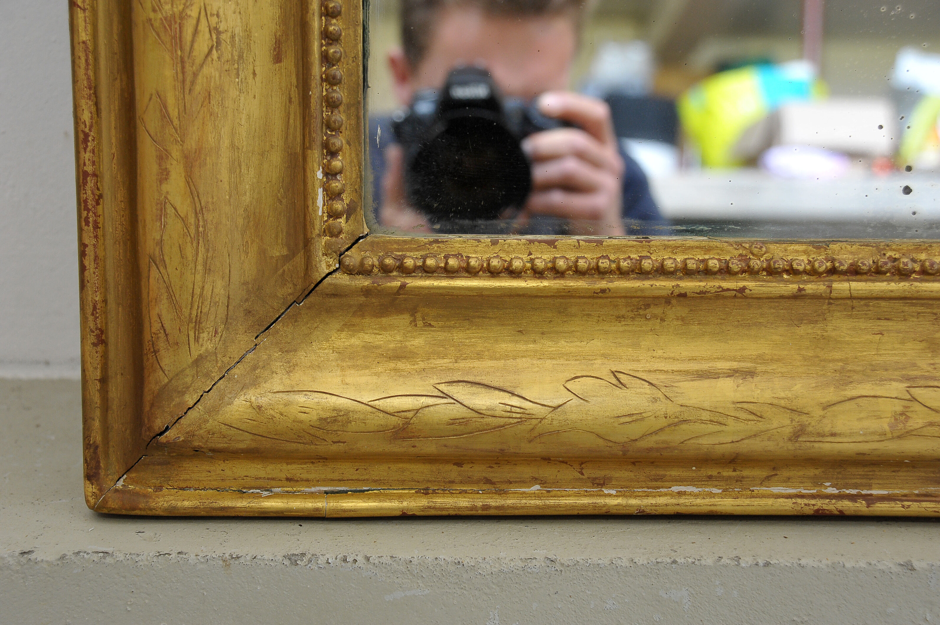 Mirror Louis Philippe gilded with gold leaf 78x105cm