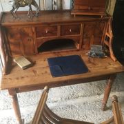 Bureau à gradins en pitchpin