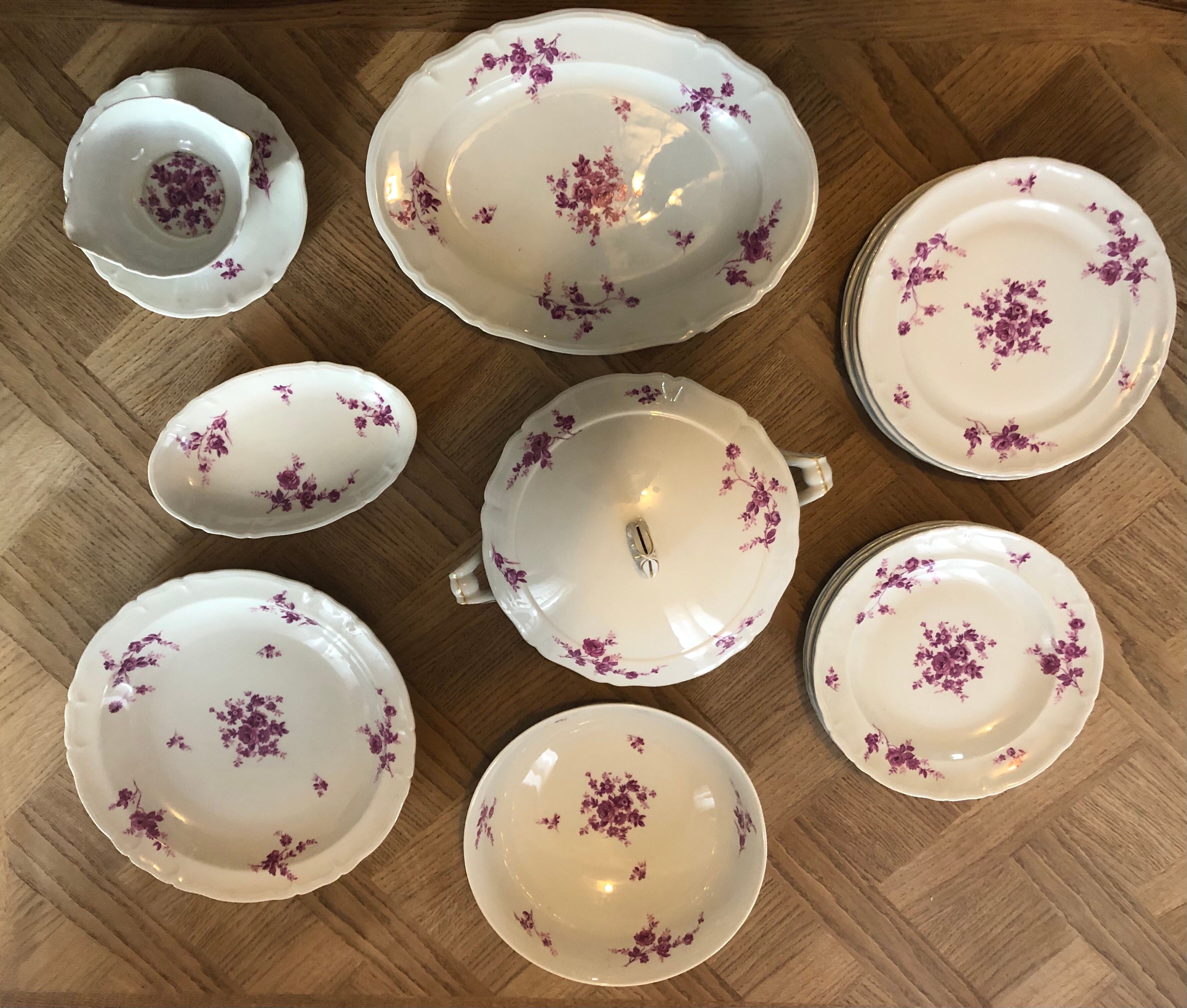 Earthenware table service Limoge Charles Arhenfeld