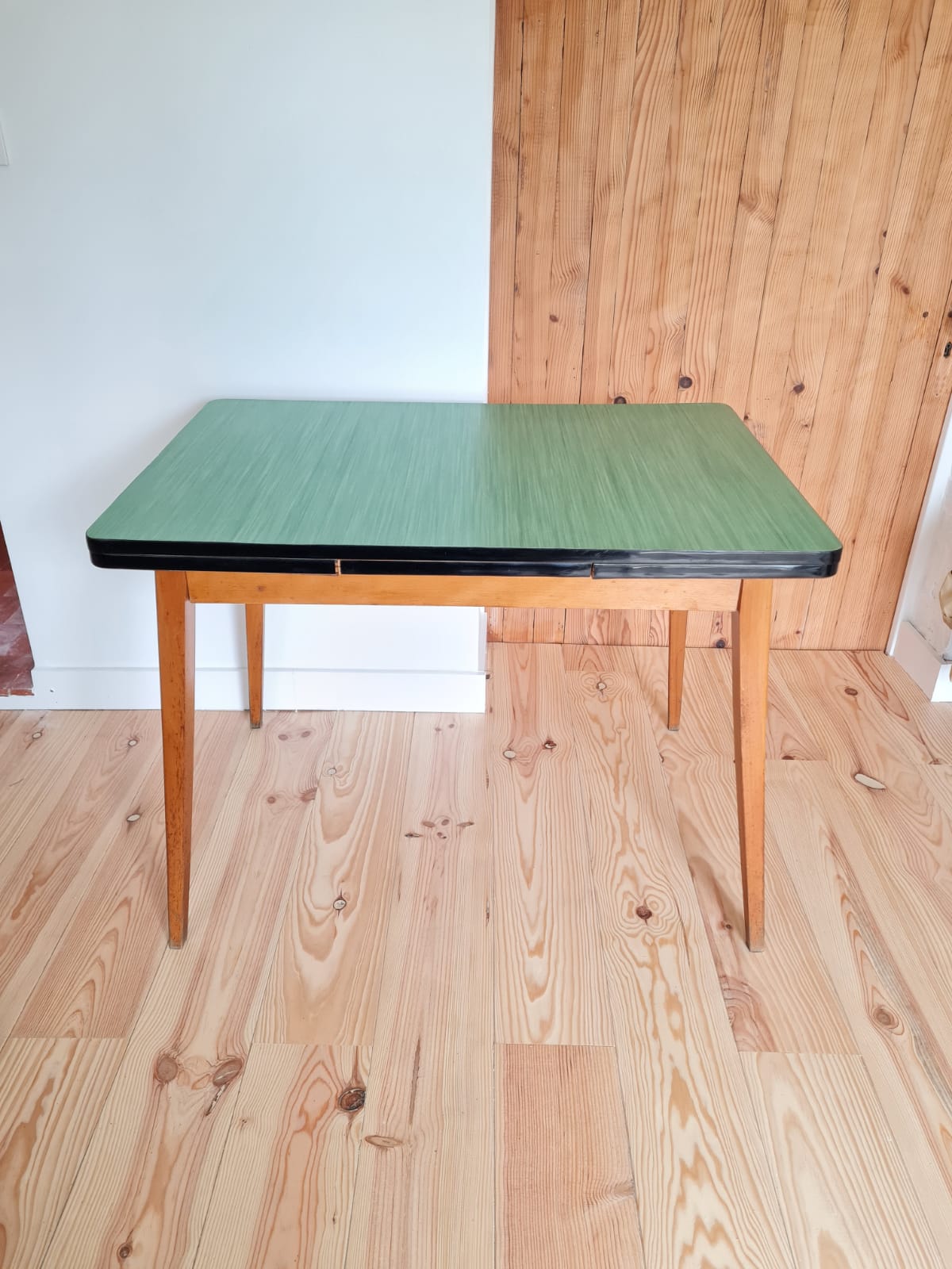 Kitchen table formica and wood