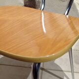 Griffon formica chair