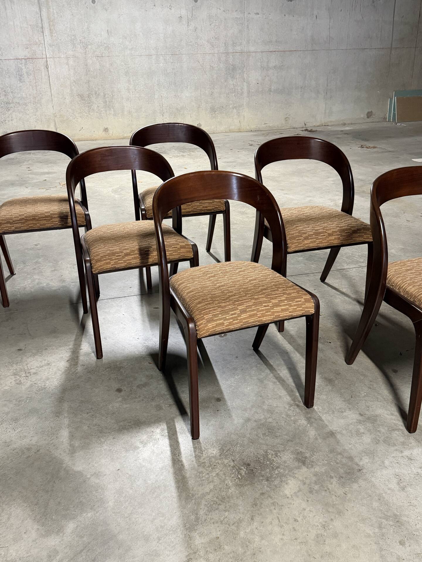 Set of 6 "Gondole" chairs by Baumann from the 1960s.