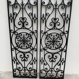 2 old art deco cast iron grid decorated with a rose window