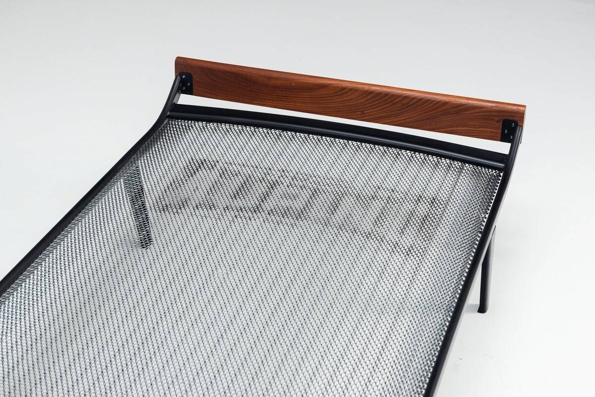 Dick Cordemeijer Cleopatra daybed for Auping in wool The Netherlands 1954