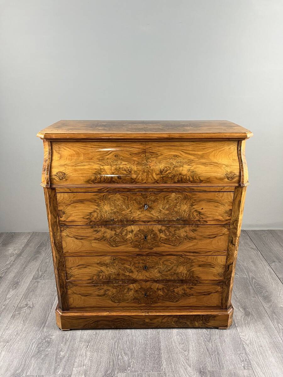 Walnut toilet commode, 19th century