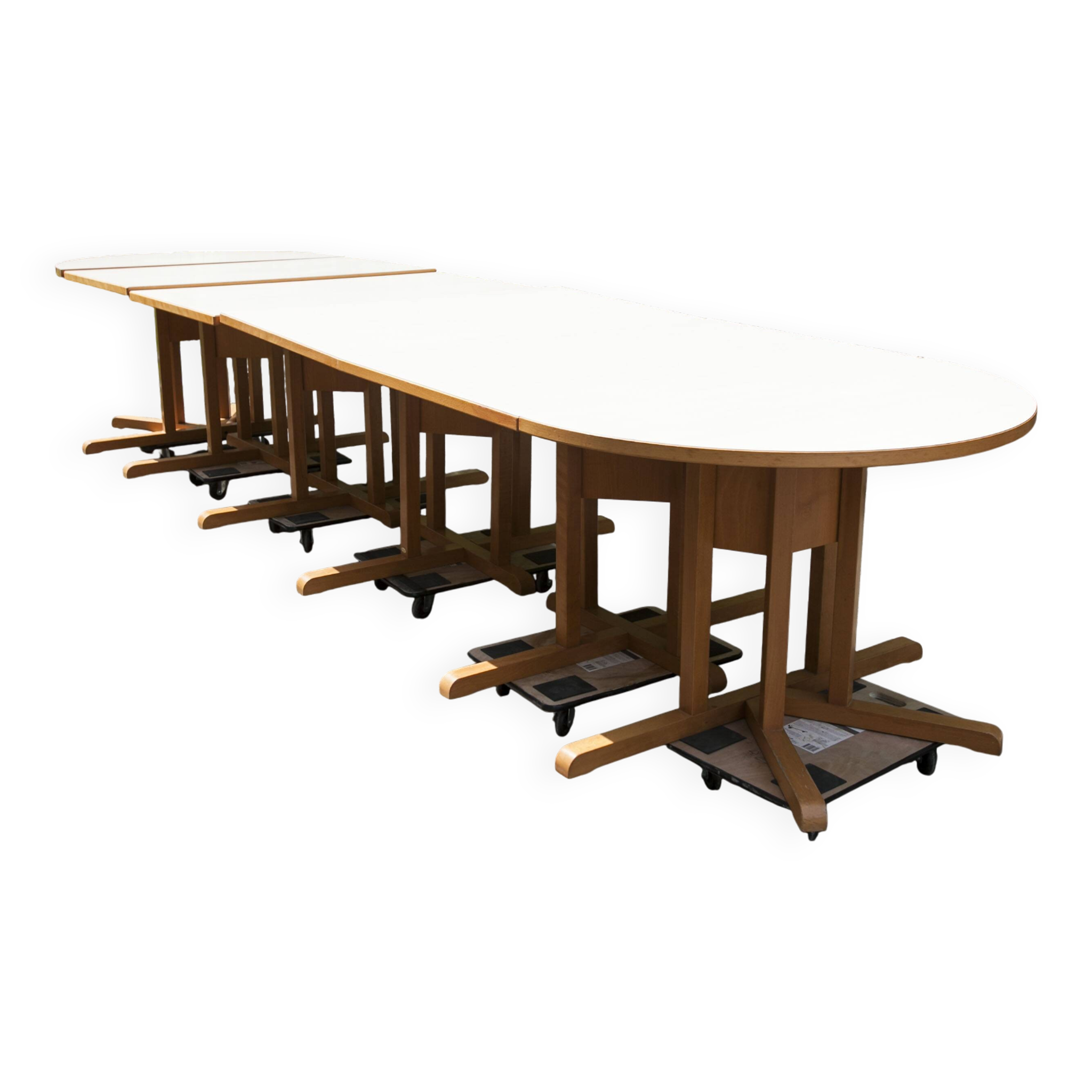 Rare set de 6 tables Baumann 1990, 80x120 et demi lune 120cm