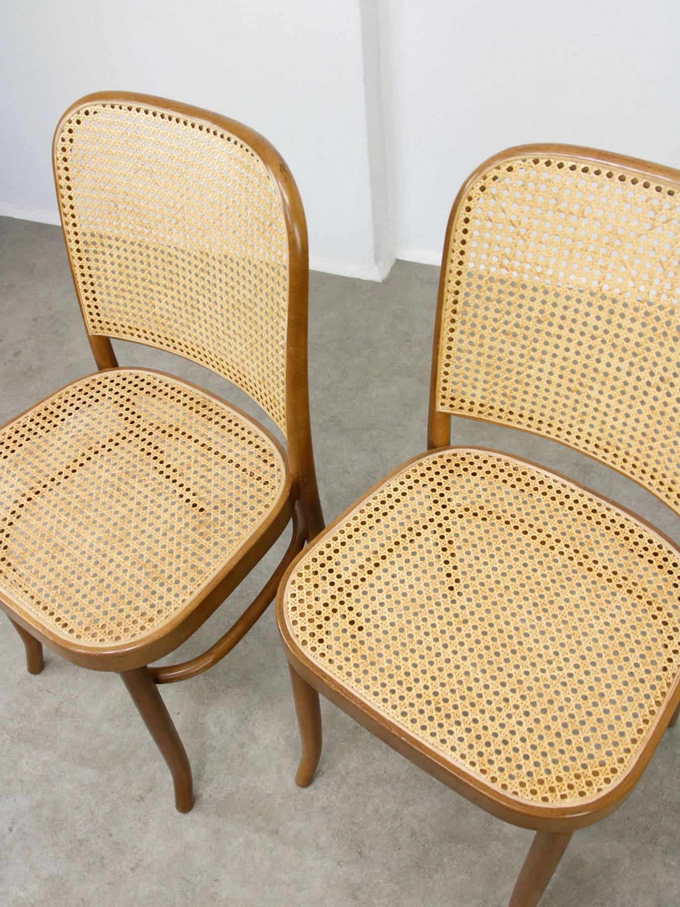 Chaises en bois cintré Non. 811 par Michael Thonet, ensemble de 2