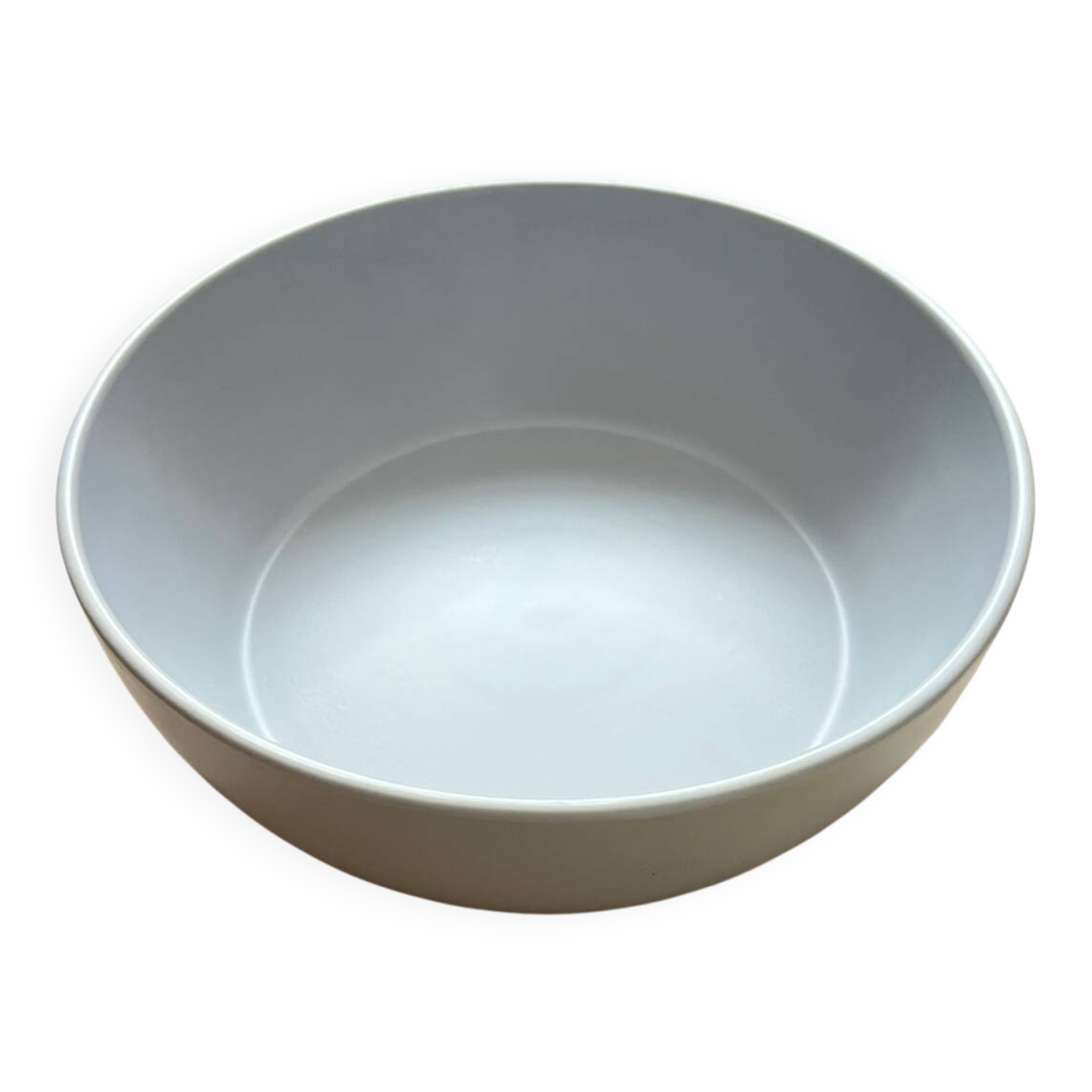 Plat gris clair en céramique