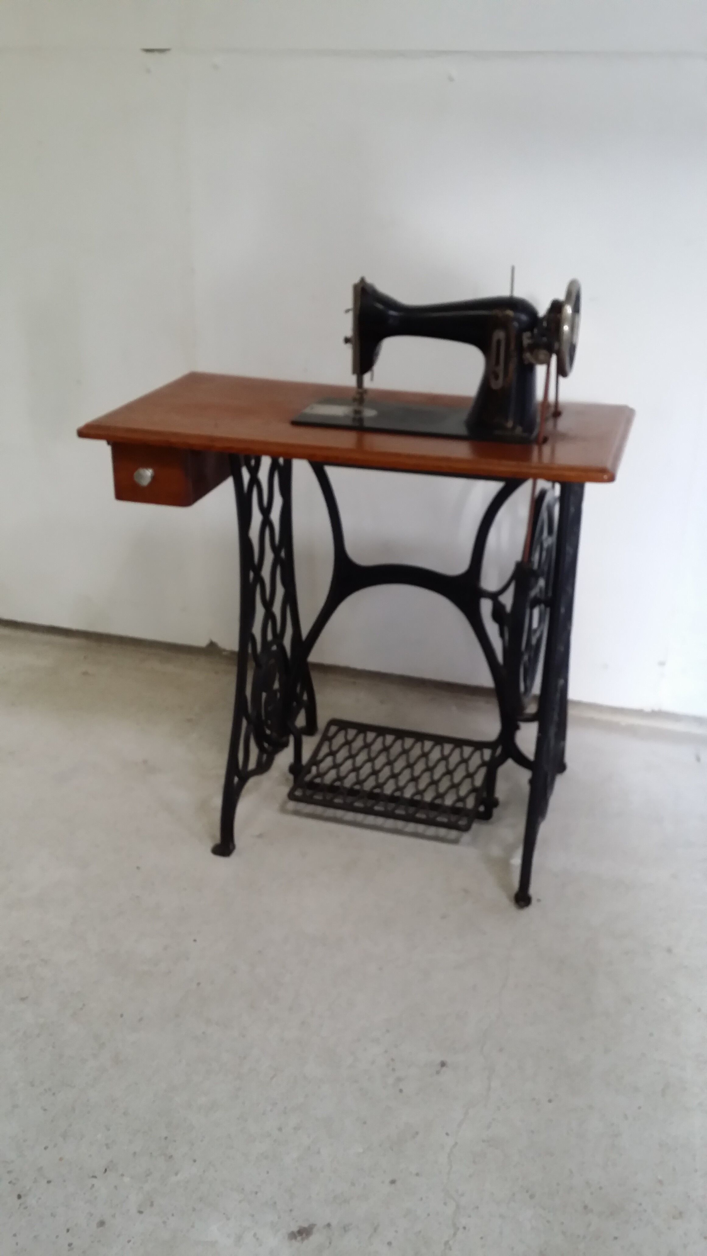 Old sewing machine