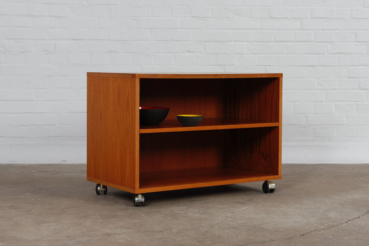 Vintage Teakholz Hifi Kommode Board Schrank 60er Jahre MCM