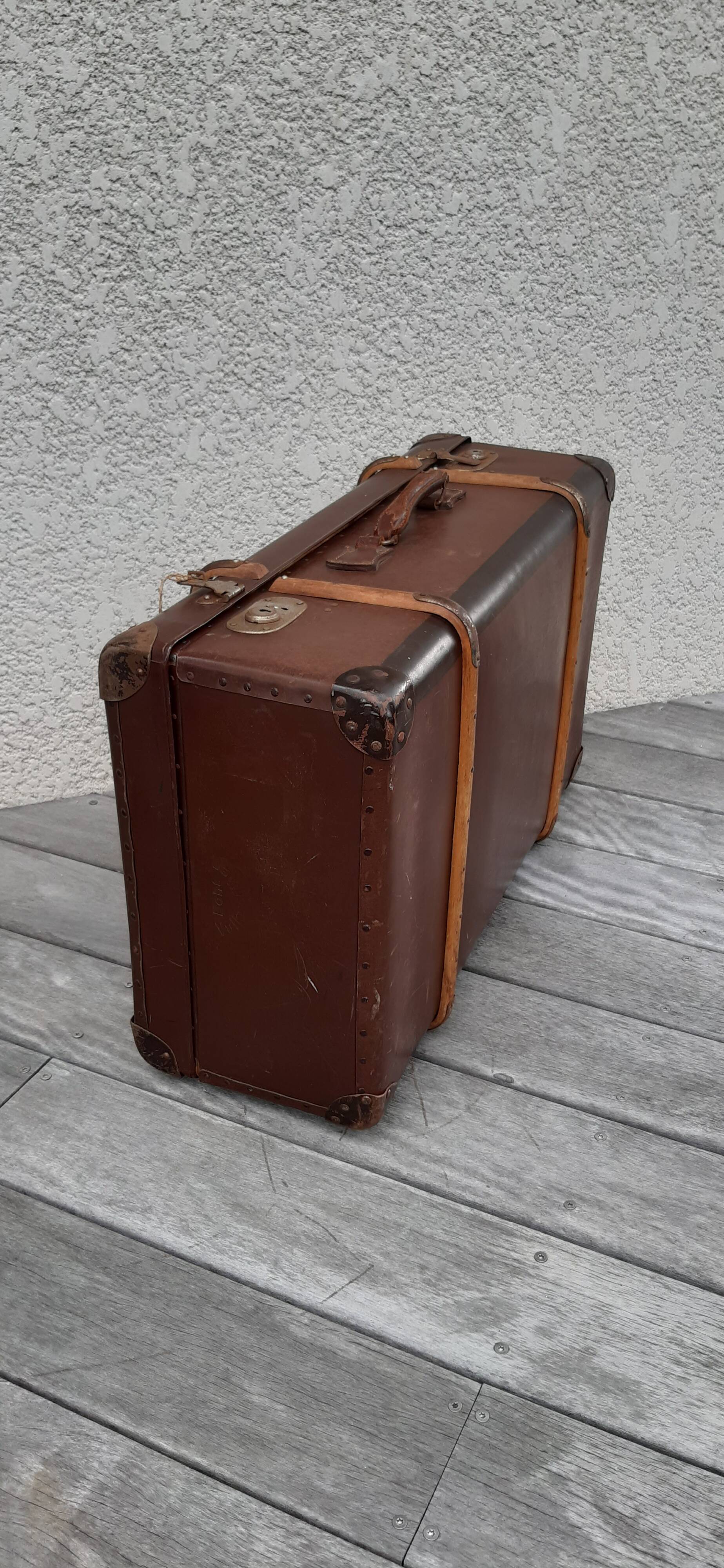 Large suitcase 1940s