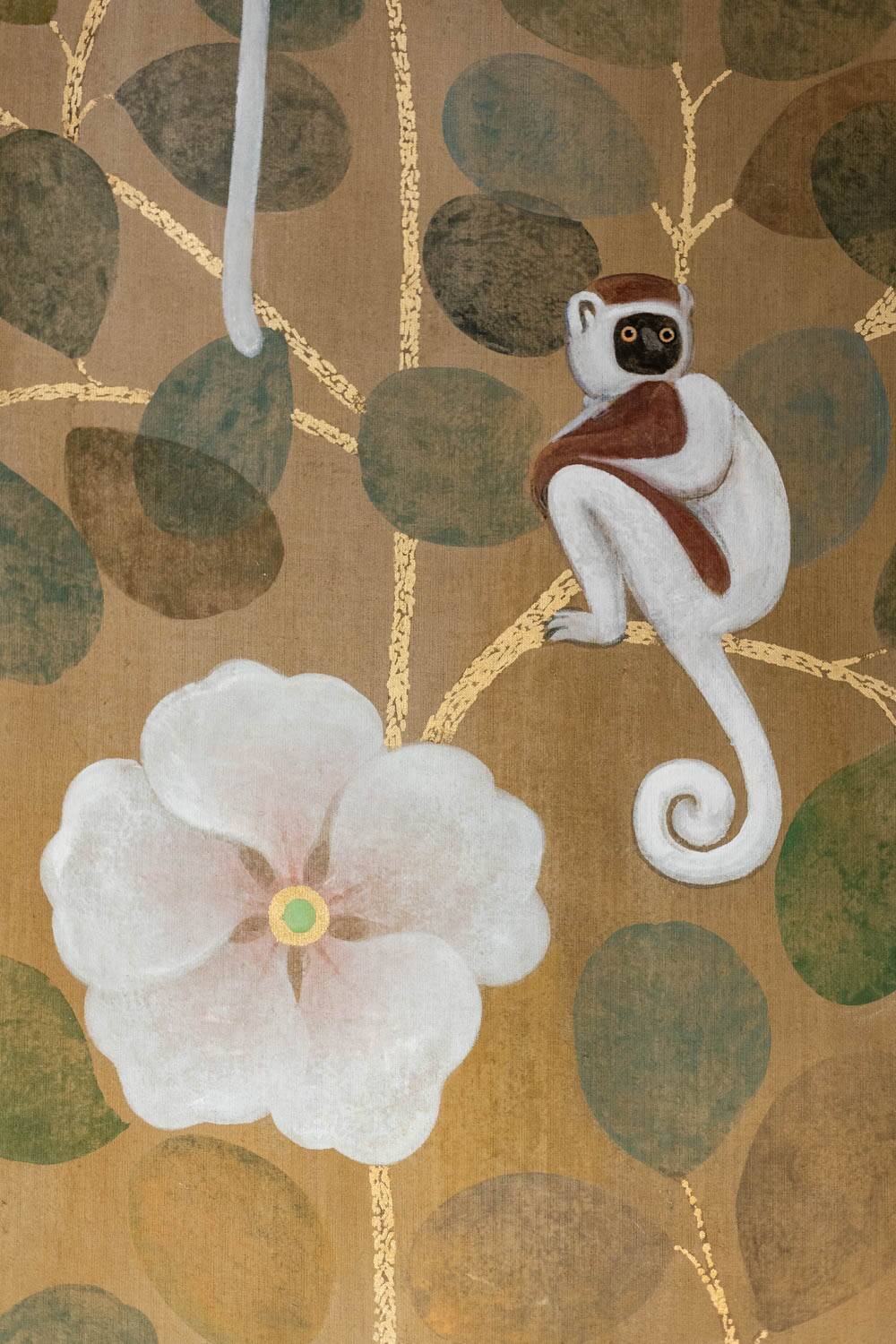 Toile peinte représentant des lémuriens. Travail contemporain.