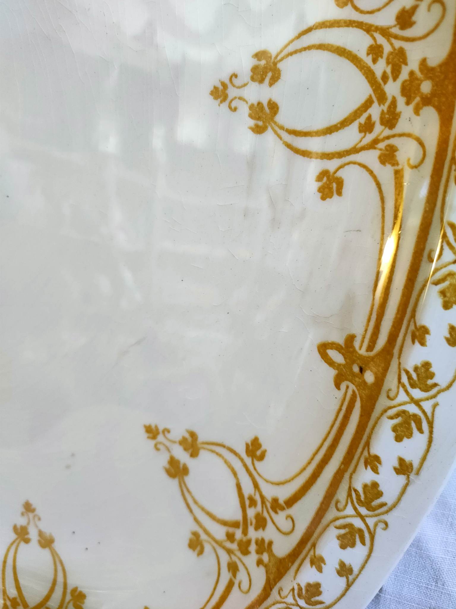 Oval earthenware plate Creil and Montereau Bruges 43x31cm