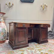 Bureau à caisson de changeur en noyer xviii eme siècle