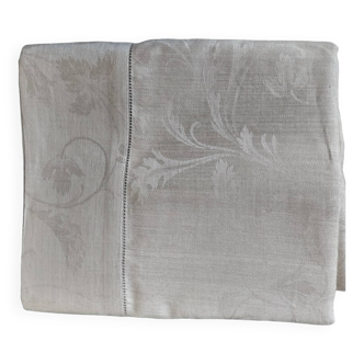 Damask linen tablecloth