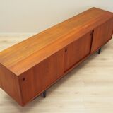 Buffet en teck, design danois, années 1970, production : Danemark
