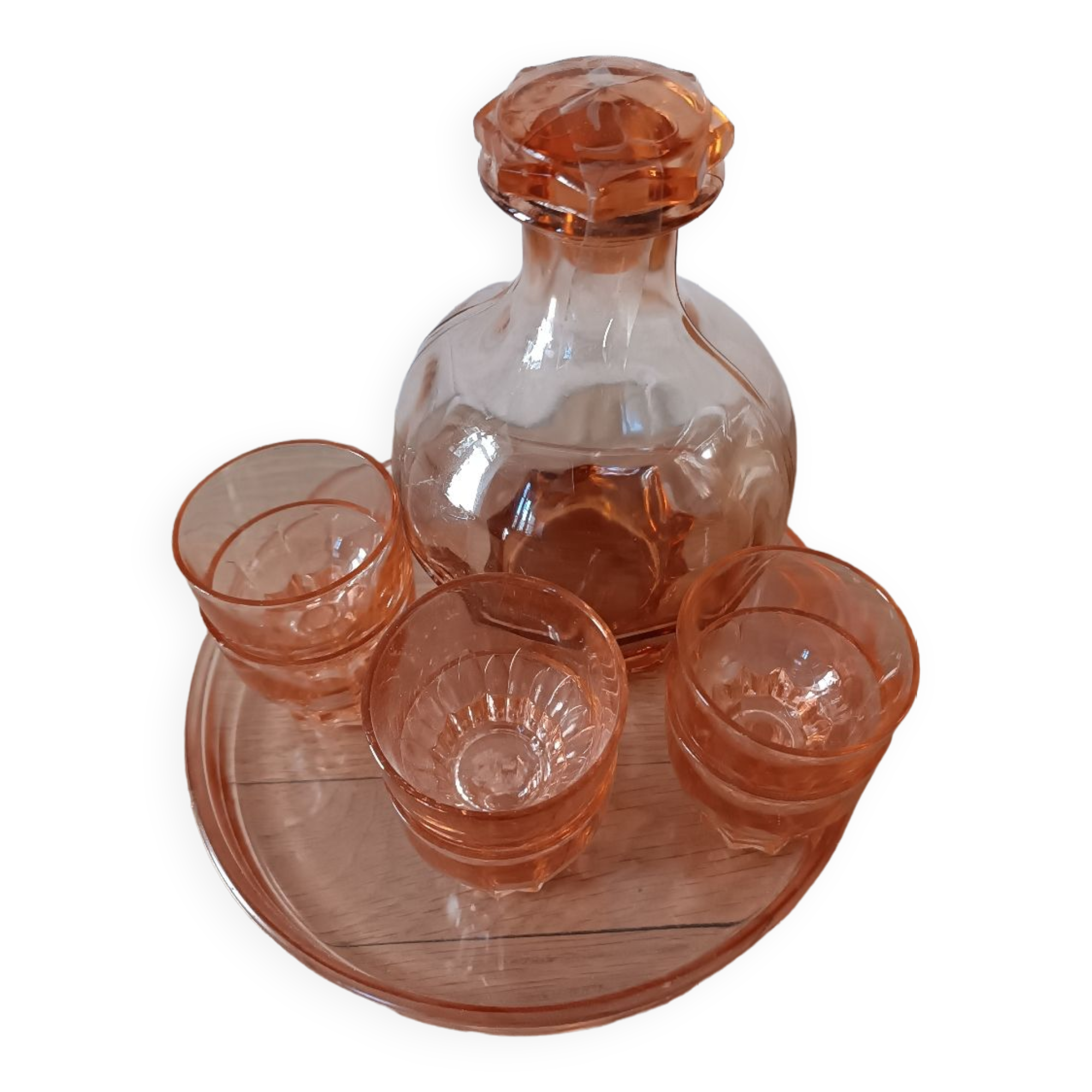 Complete liqueur service in rosaline