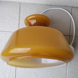 Suspension opaline