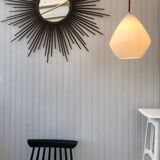 White opaline suspension