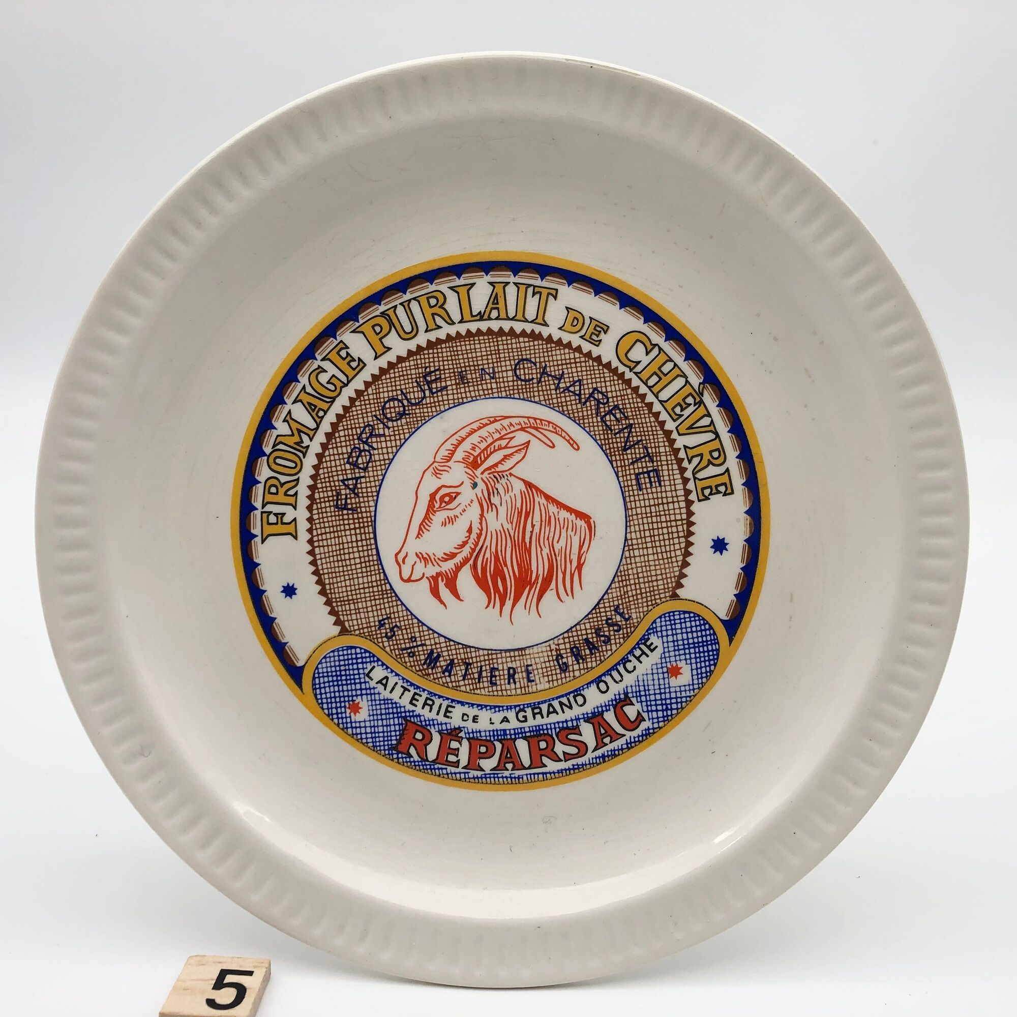 6 cheese plates "Faïence de St-Amand"