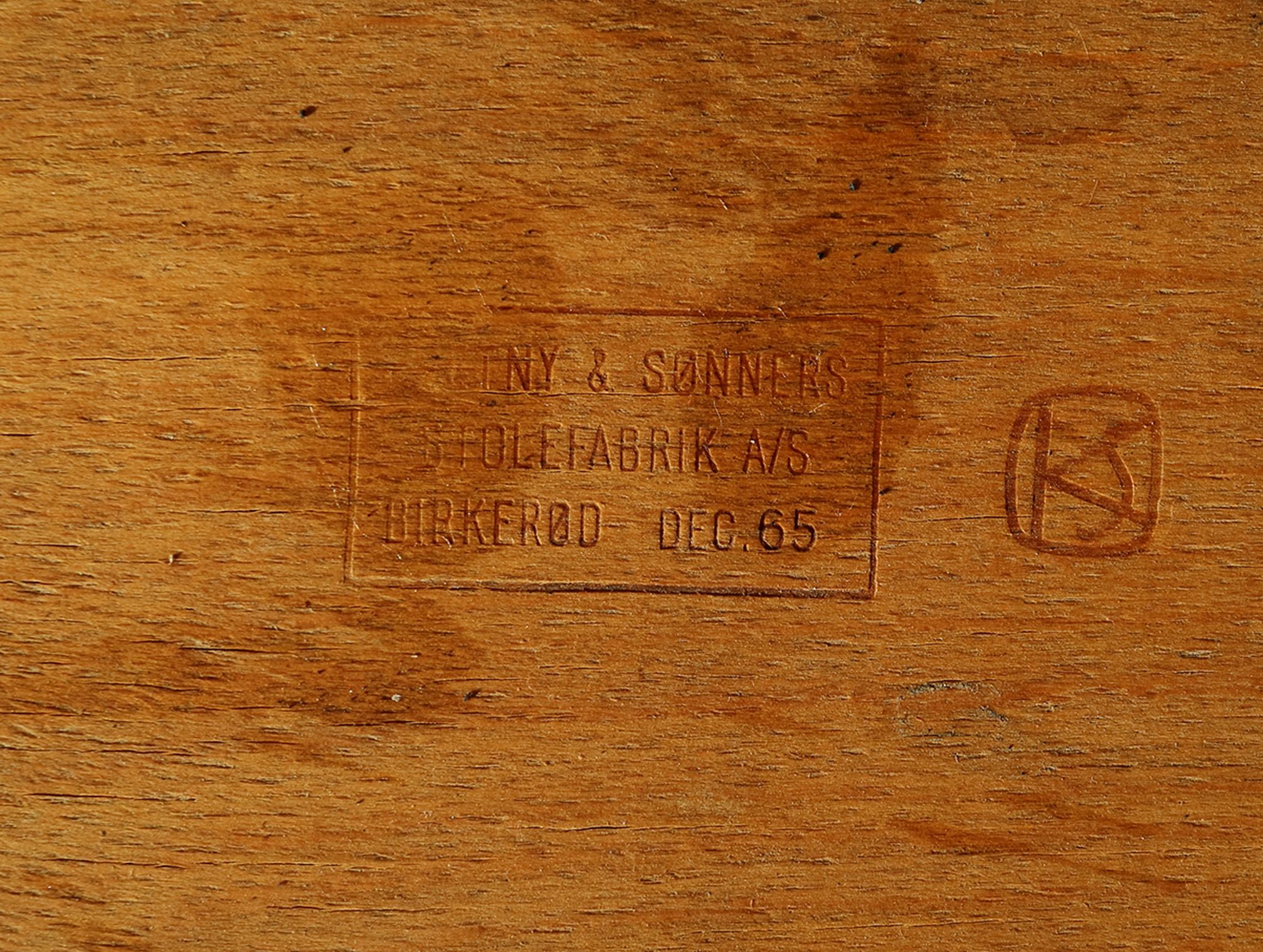 4 Danish mid century chairs by Kvetny & Sønners