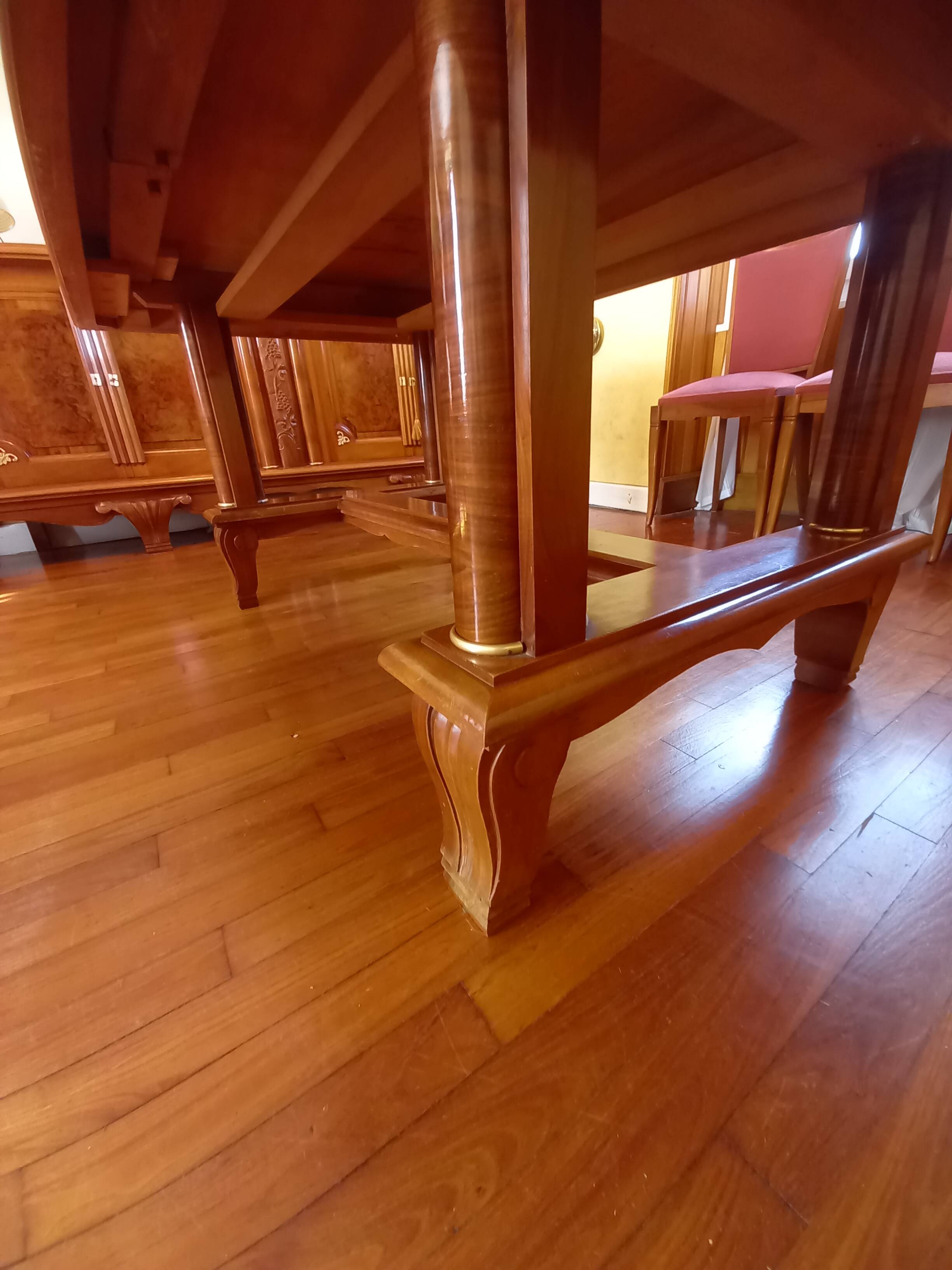 Table + 6 chaises (massif et marqueterie 60s)