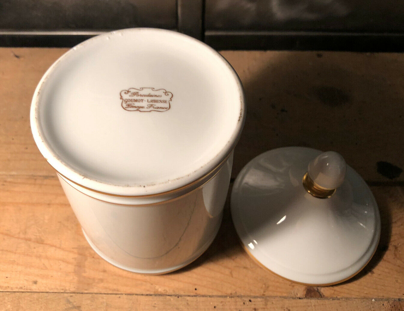 Apothecary porcelain jar from Limoges Goumot Labesse