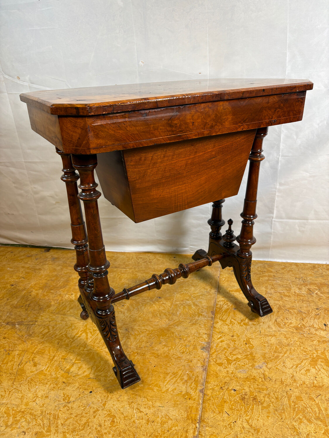A Romantic Victorian Burr Walnut Sewing & Work Table Mid–Late 19th Cen
