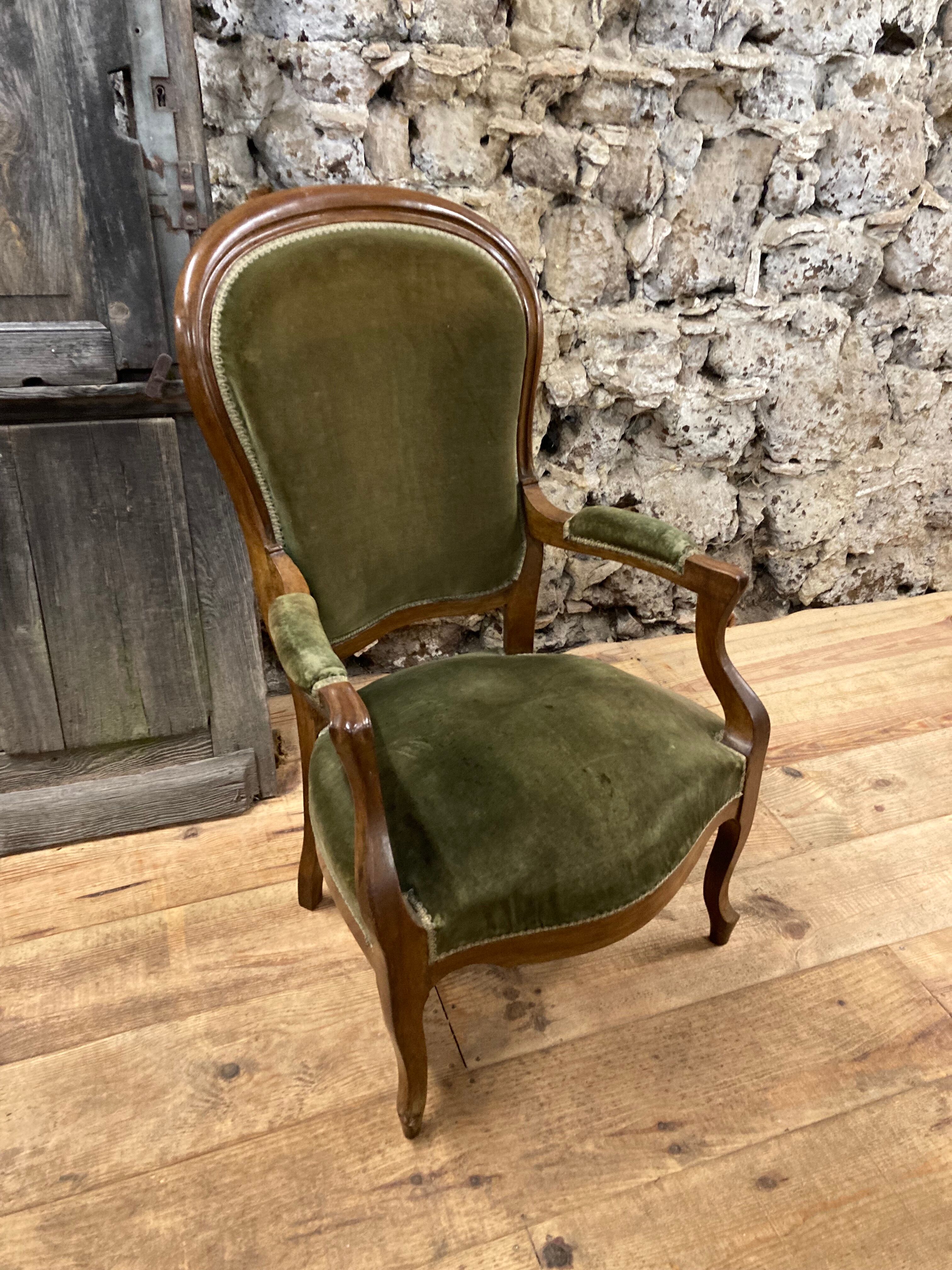 Armchair Voltaire Louis Philippe in wood green velvet XIX