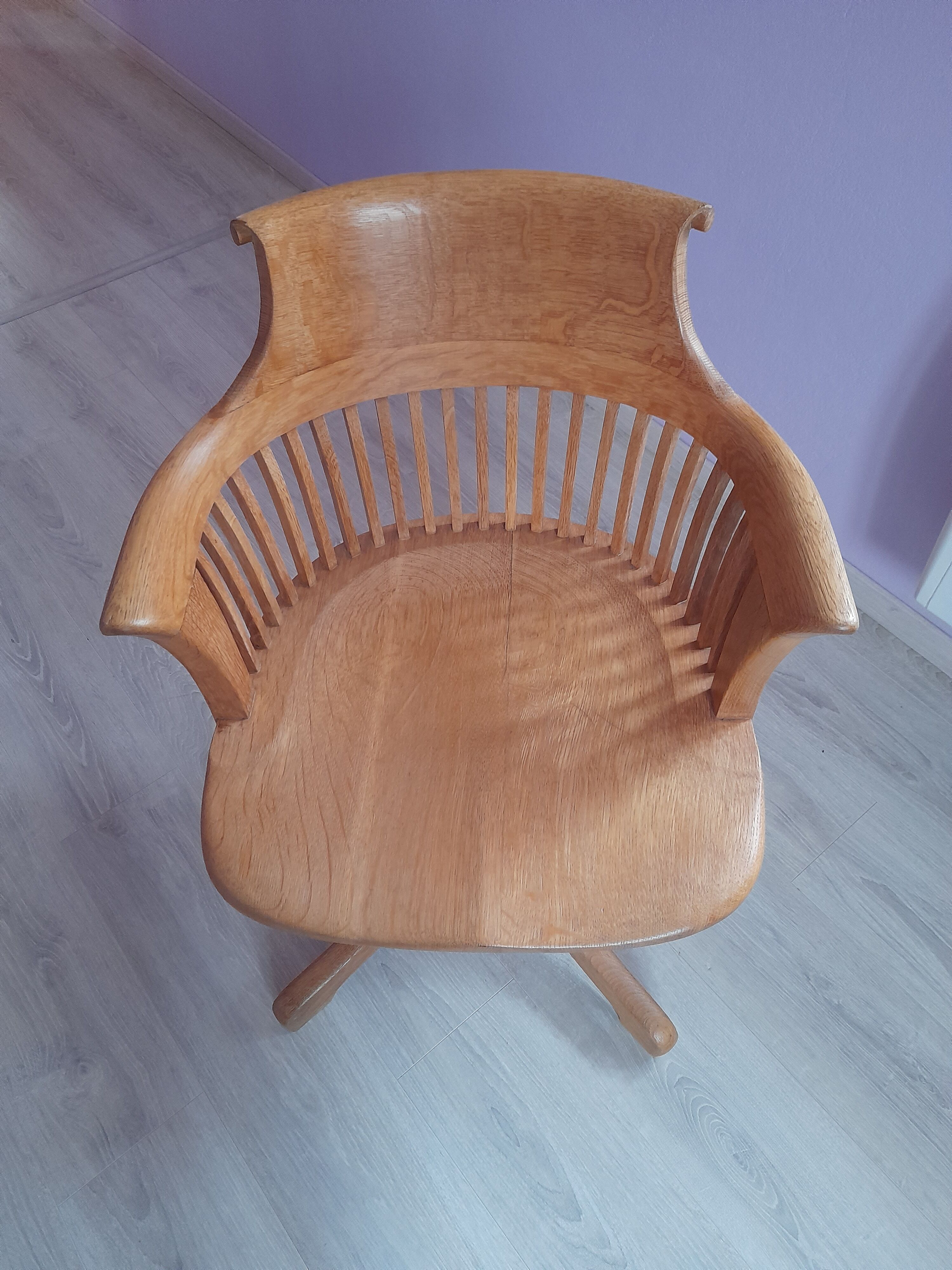 Fauteuil de bureau pivotant dit " américain " époque  1930/40